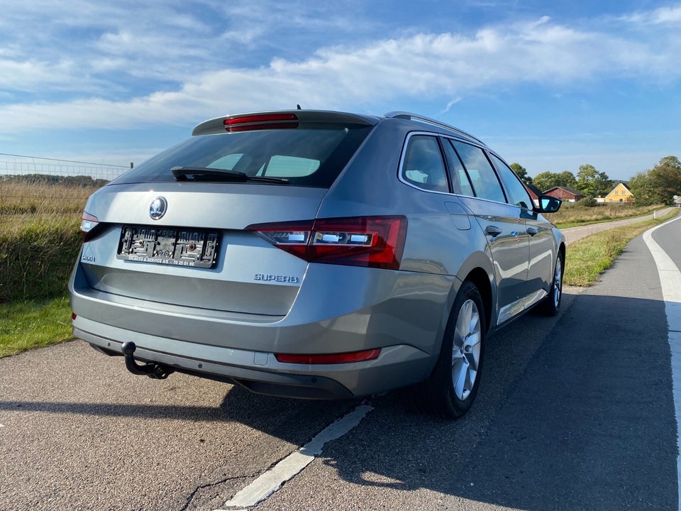 Skoda Superb 1,4 TSi 150 Style Combi DSG 5d