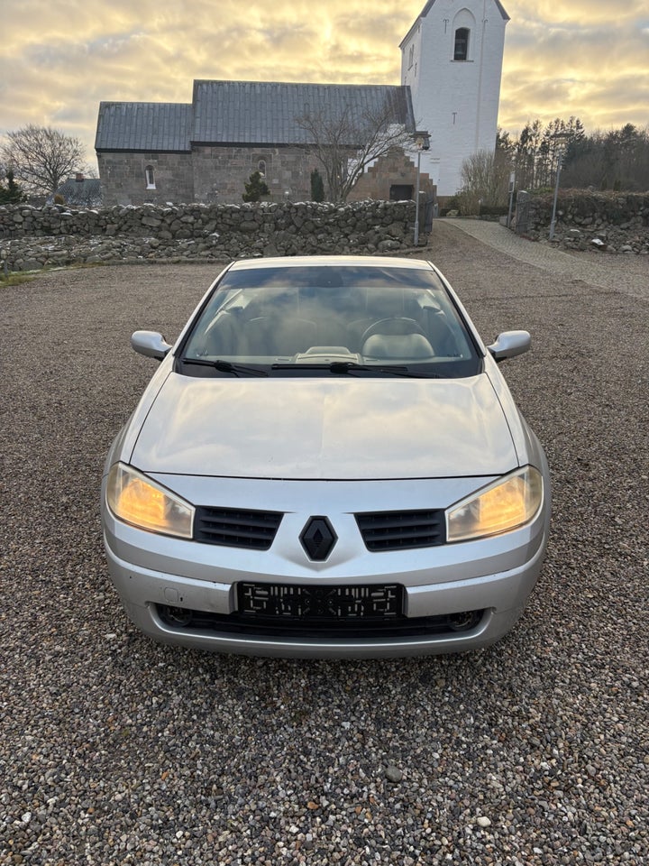 Renault Megane II 1,6 16V CC 2d