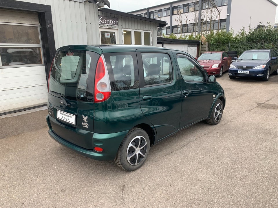 Toyota Yaris Verso 1,3 Luna 5d