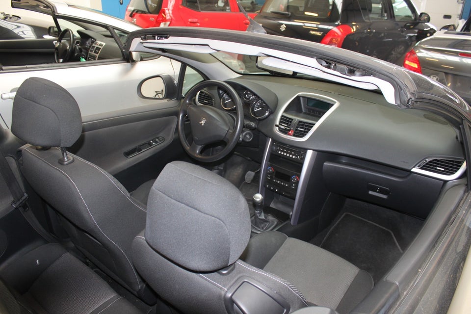 Peugeot 207 1,6 CC 2d