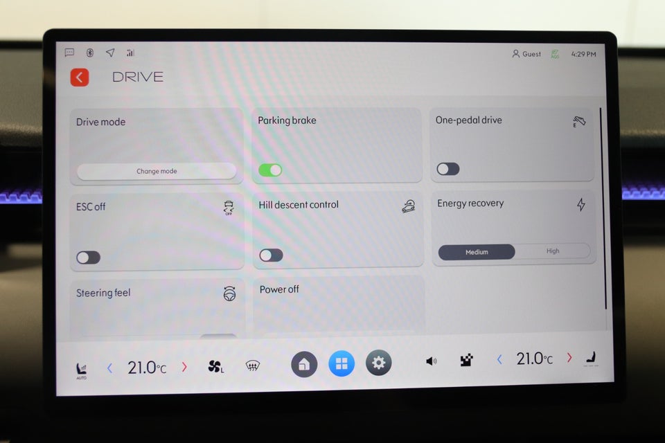 Lynk & Co 02 More 5d