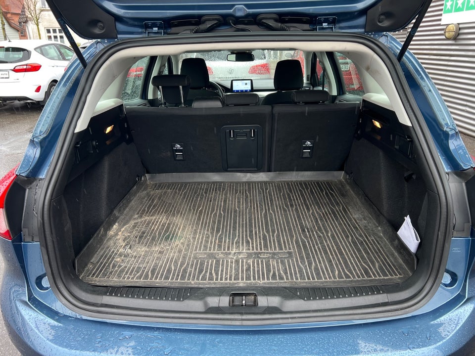 Ford Focus 1,5 EcoBlue Titanium Business stc. aut. 5d