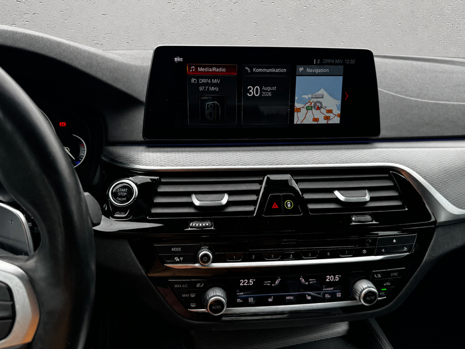 BMW 530d 3,0 Touring M-Sport aut. 5d