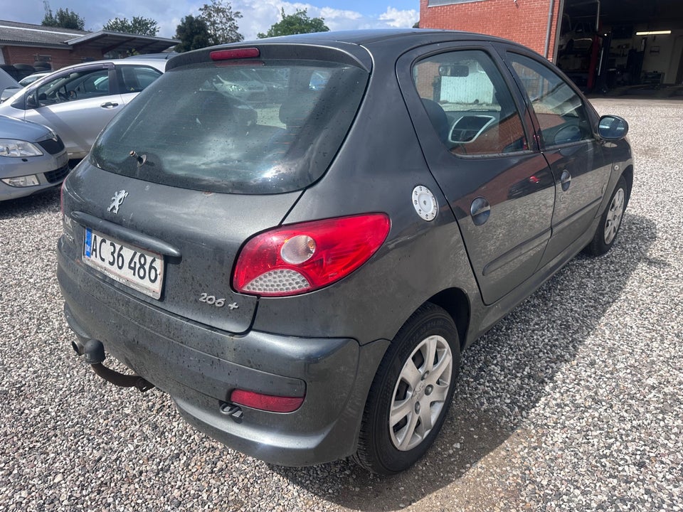 Peugeot 206+ 1,4 HDi 68 Active 5d