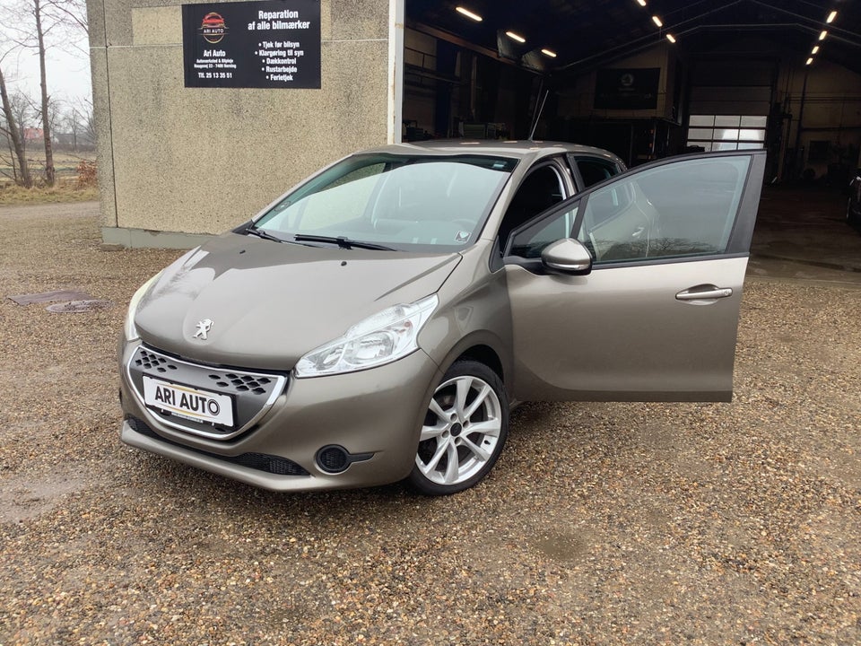 Peugeot 208 1,4 e-HDi 68 Access ESG 3d