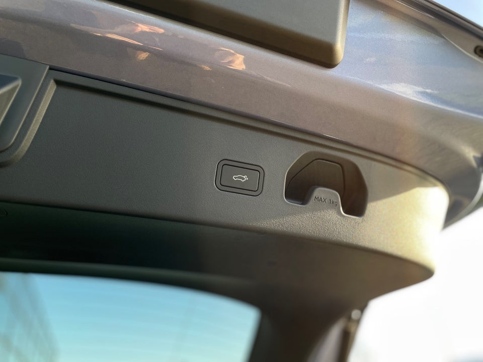 Lynk & Co 02 More 5d