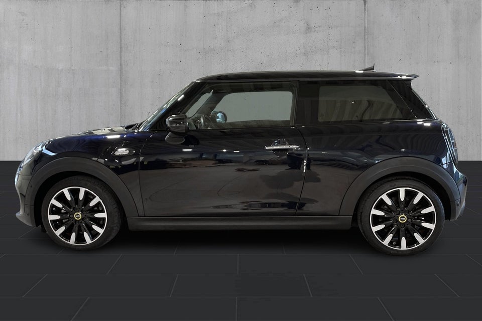 MINI Cooper SE Maximise 3d