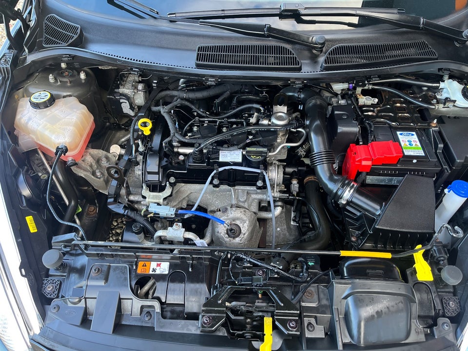 Ford Fiesta 1,0 65 Titanium 5d