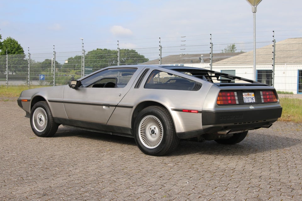 DeLorean DMC 2,8 V6 Coupé aut. 3d