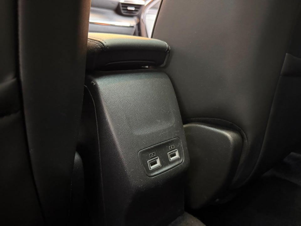 Peugeot 208 1,5 BlueHDi 100 Allure Sky 5d