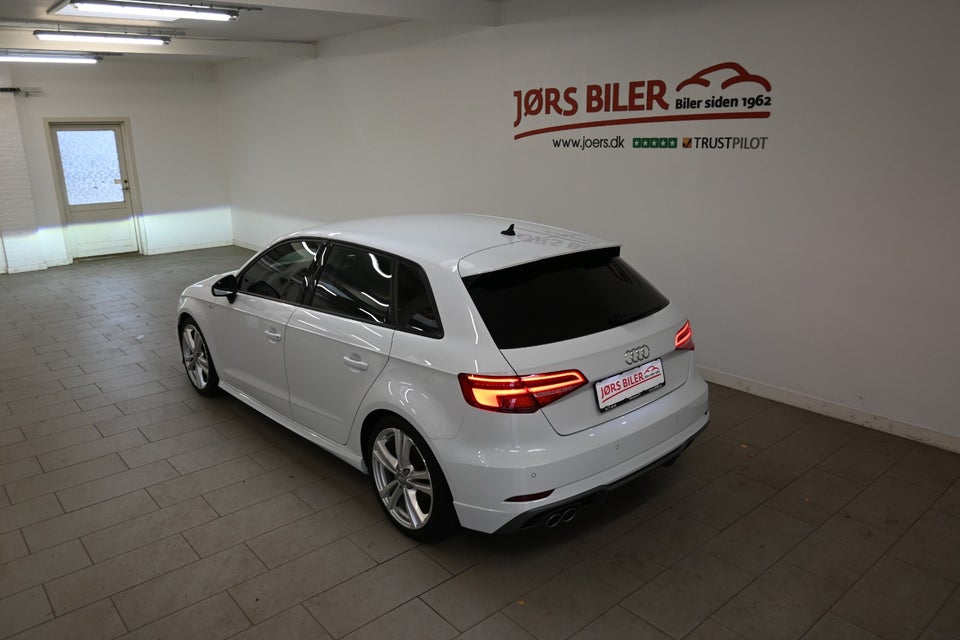 Audi A3 35 TFSi S-line Sportback S-tr. 5d