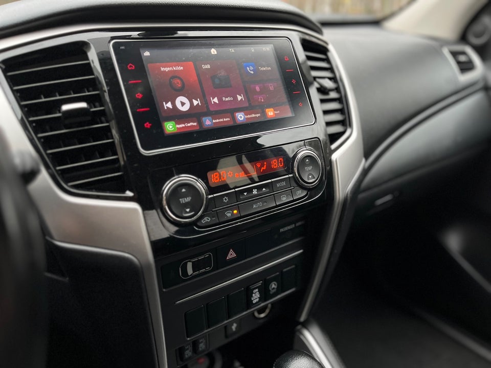 Mitsubishi L200 2,2 DI-D Instyle Db.Kab aut. 4d