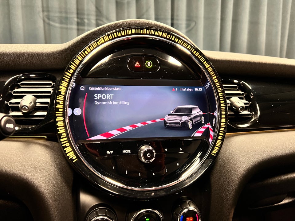 MINI Cooper SE Edition Premium Plus 3d