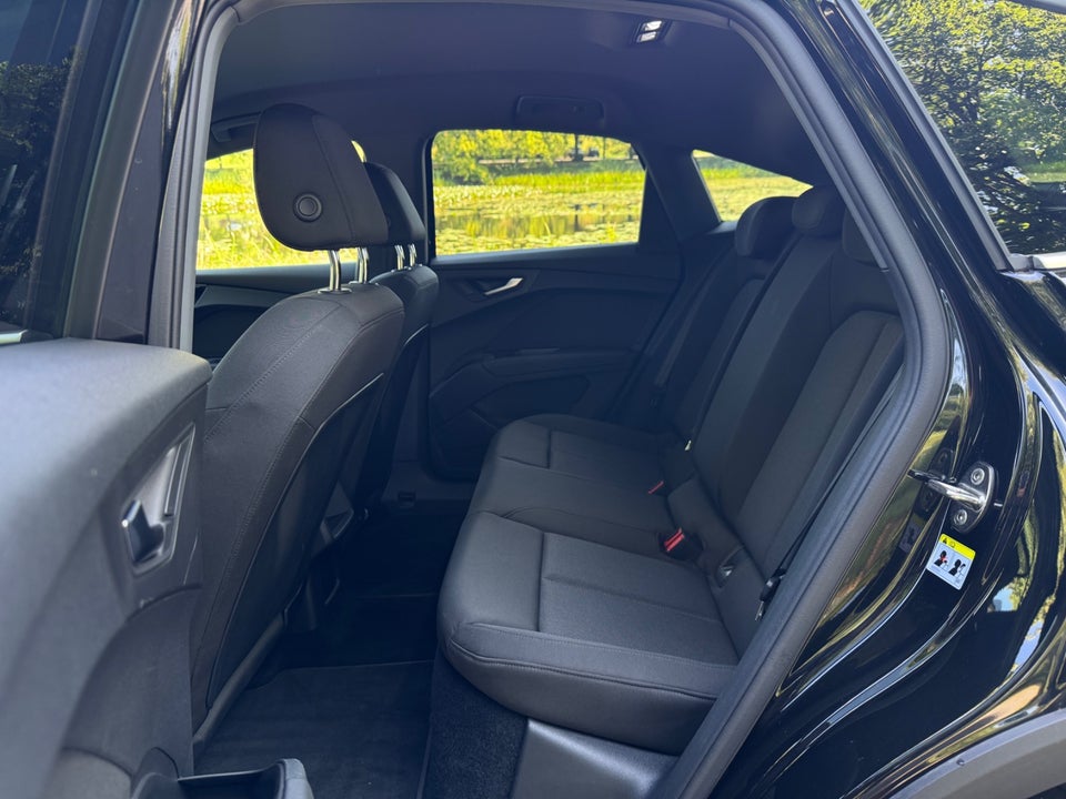 Audi Q4 e-tron 35 Sportback 5d
