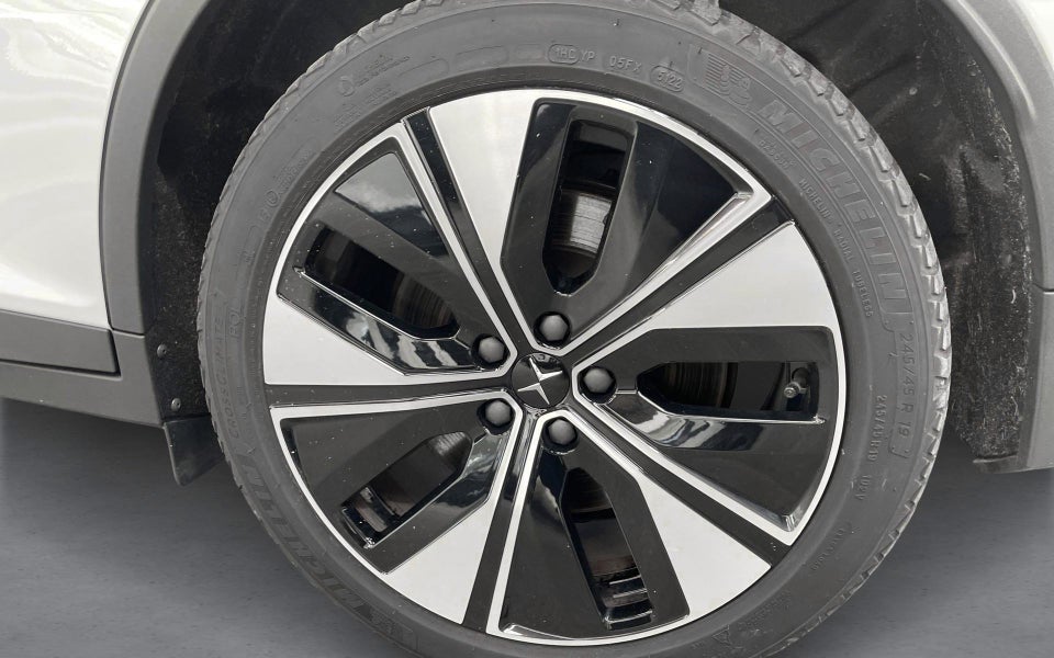 Polestar 2 Long Range AWD 5d