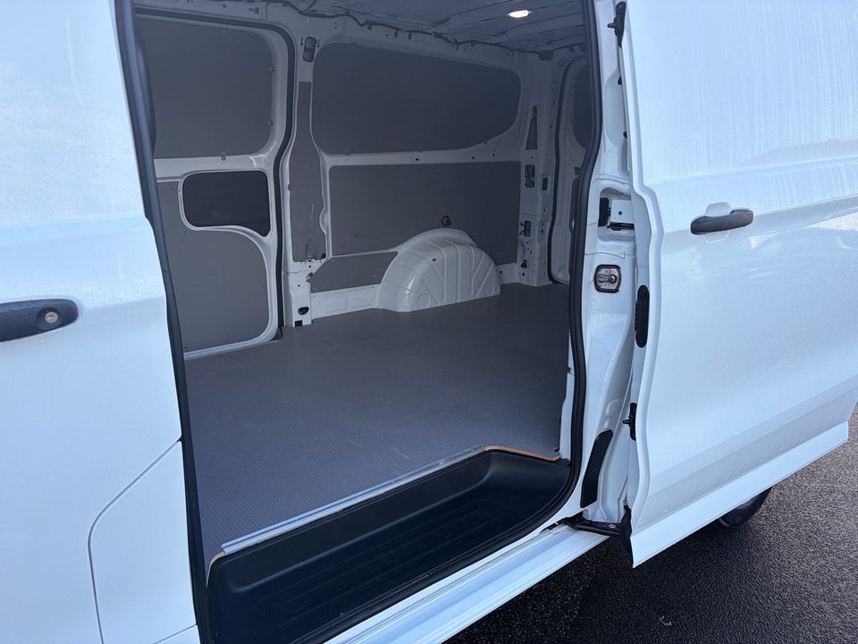 Ford Transit Custom 300 L2 2,0 EcoBlue Trend aut.