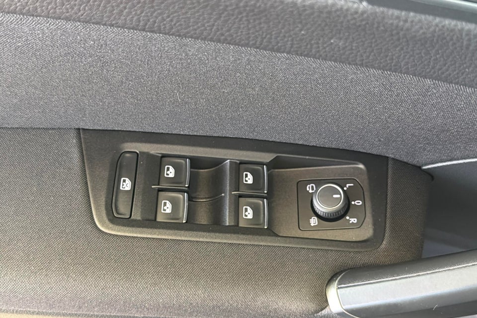 VW Touran 1,5 TSi 150 Highline DSG 7prs 5d
