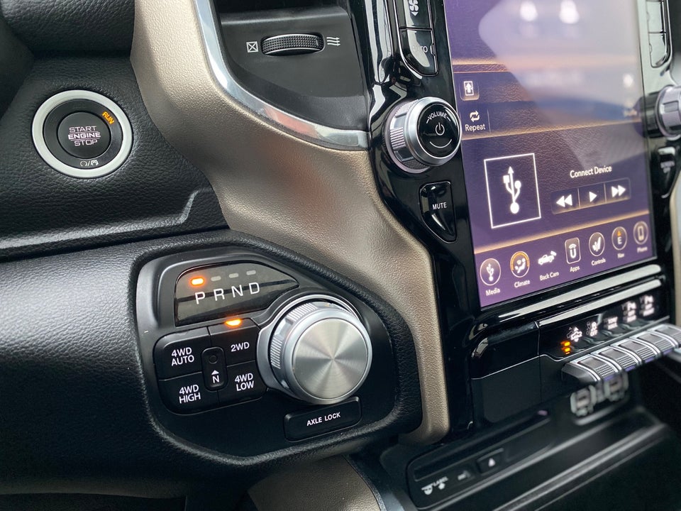 Dodge RAM 1500 5,7 V8 Hemi Laramie aut. 4d