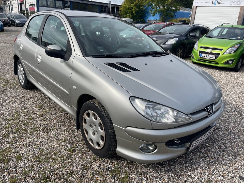 Peugeot 206 1,4 Edition 5d