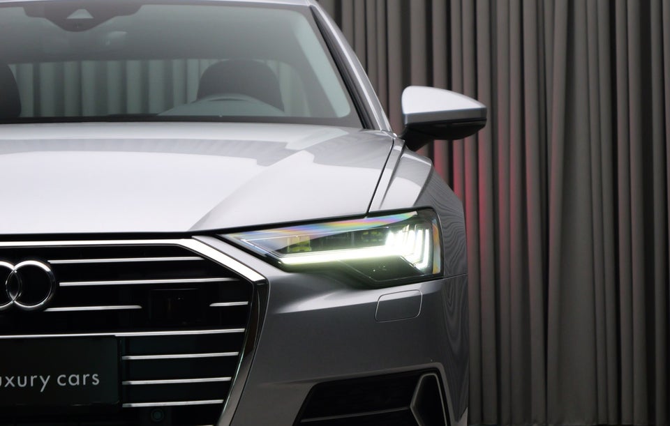 Audi A6 50 TFSi e Sport quattro S-tr. 4d