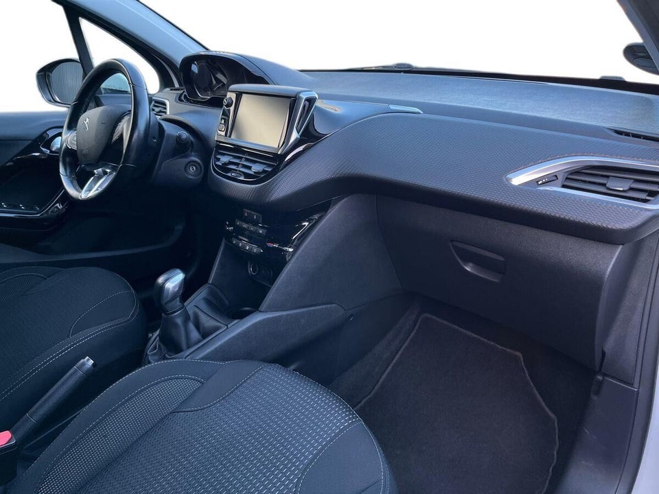 Peugeot 208 1,5 BlueHDi 100 Prestige 5d