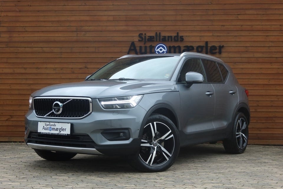 Volvo XC40 2,0 D4 190 Momentum aut. AWD 5d