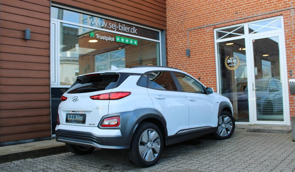 Hyundai Kona 64 EV Advanced 5d