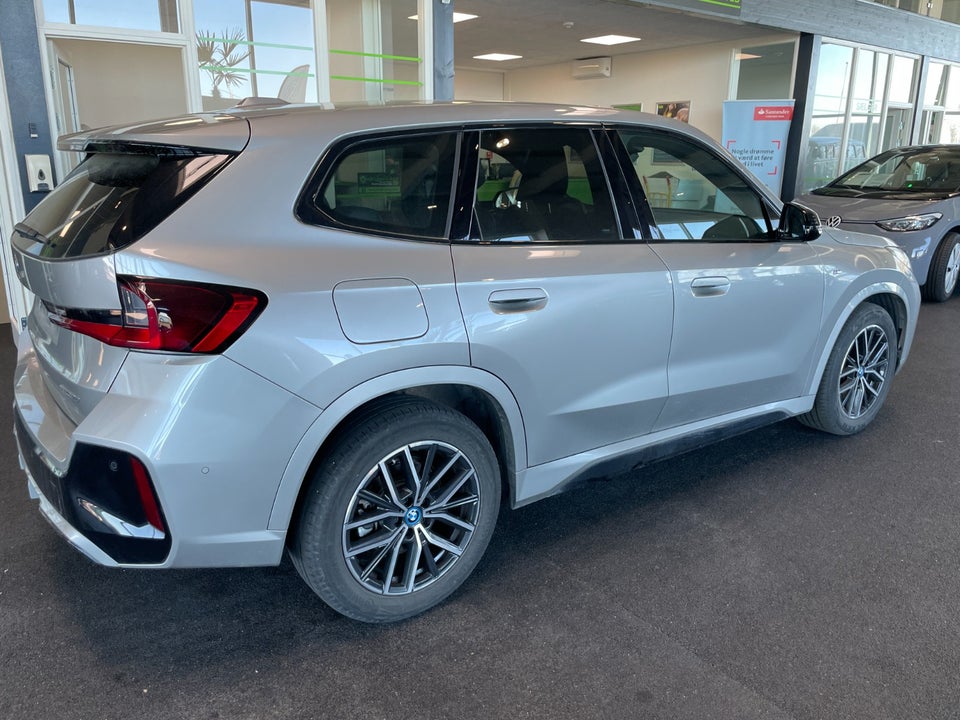BMW iX1 eDrive20 M-Sport 5d