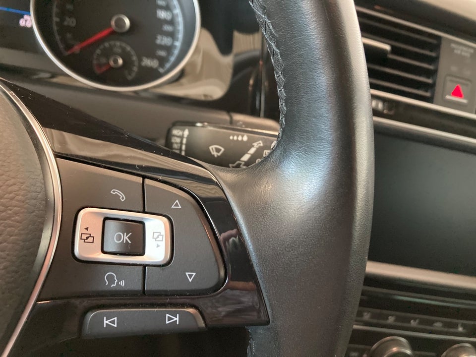 VW Golf VII 1,4 TSi 150 R-line DSG BMT 5d