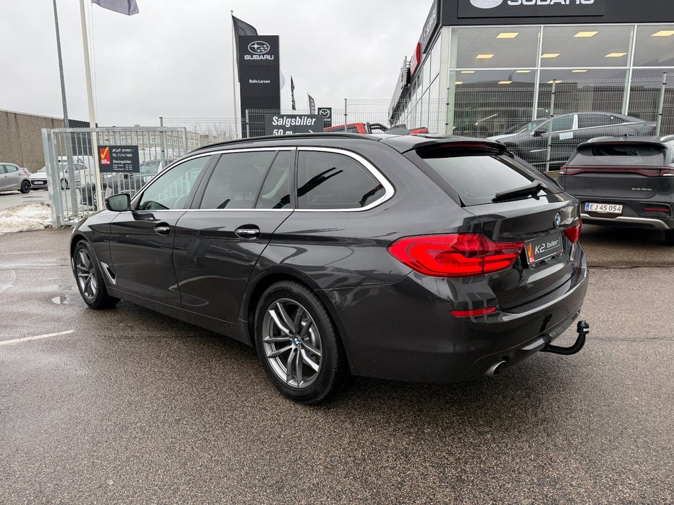 BMW 520i 2,0 Touring aut. 5d