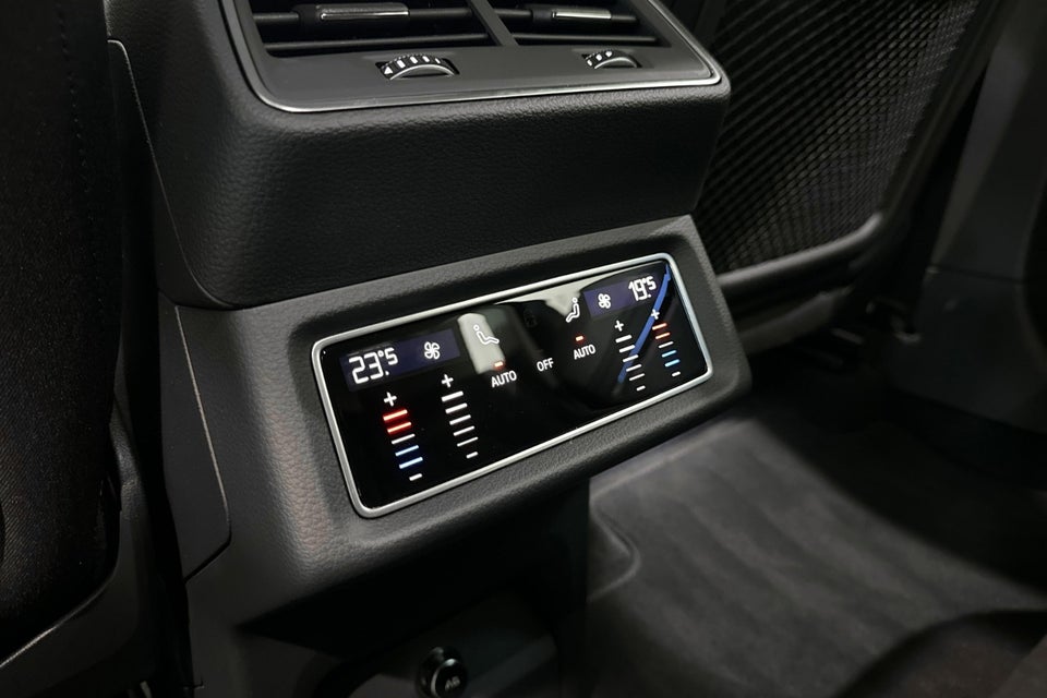 Audi Q8 e-tron 50 Prestige quattro 5d