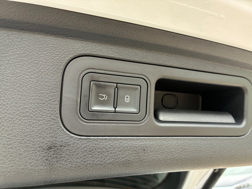 BYD Tang 109 Flagship AWD 7prs 5d