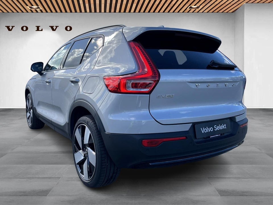 Volvo EX40 Extended Range Core 5d