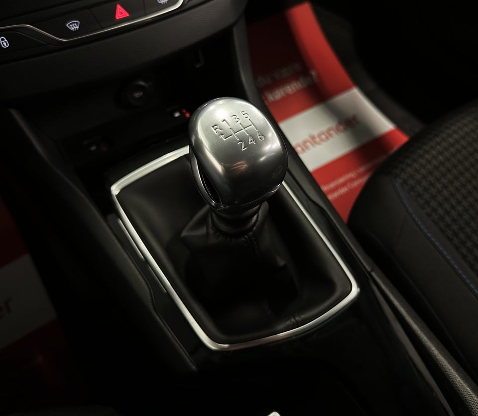 Peugeot 308 1,5 BlueHDi 130 Style SW 5d