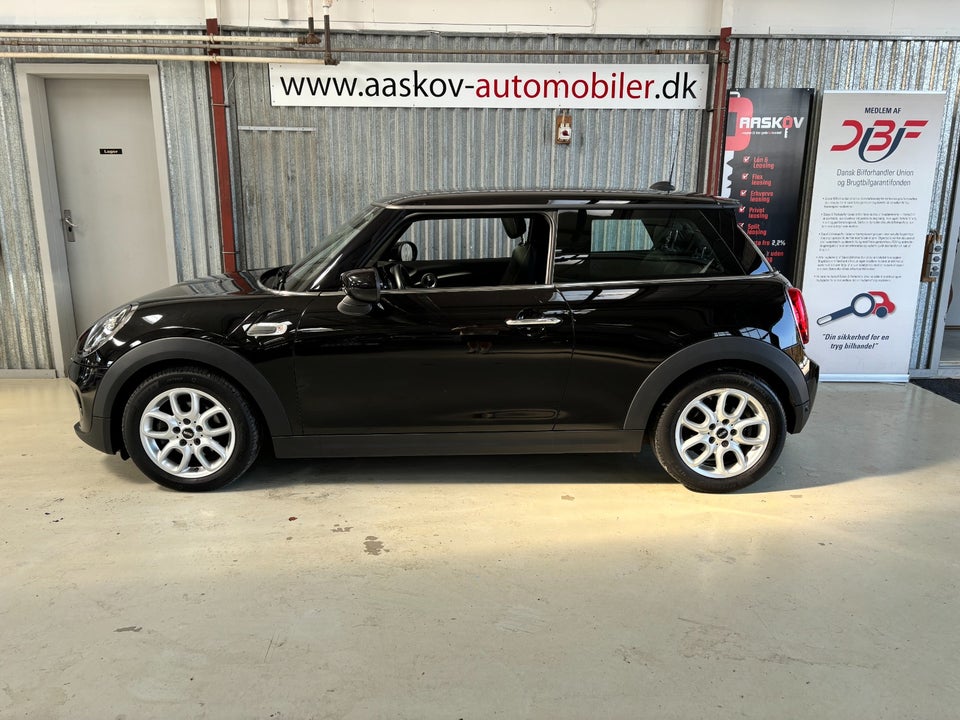 MINI Cooper 1,5 Essential aut. 3d