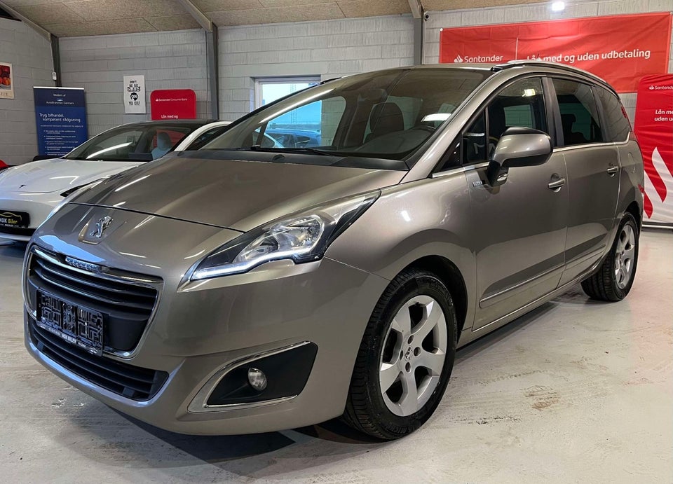 Peugeot 5008 1,6 BlueHDi 120 Allure 7prs 5d