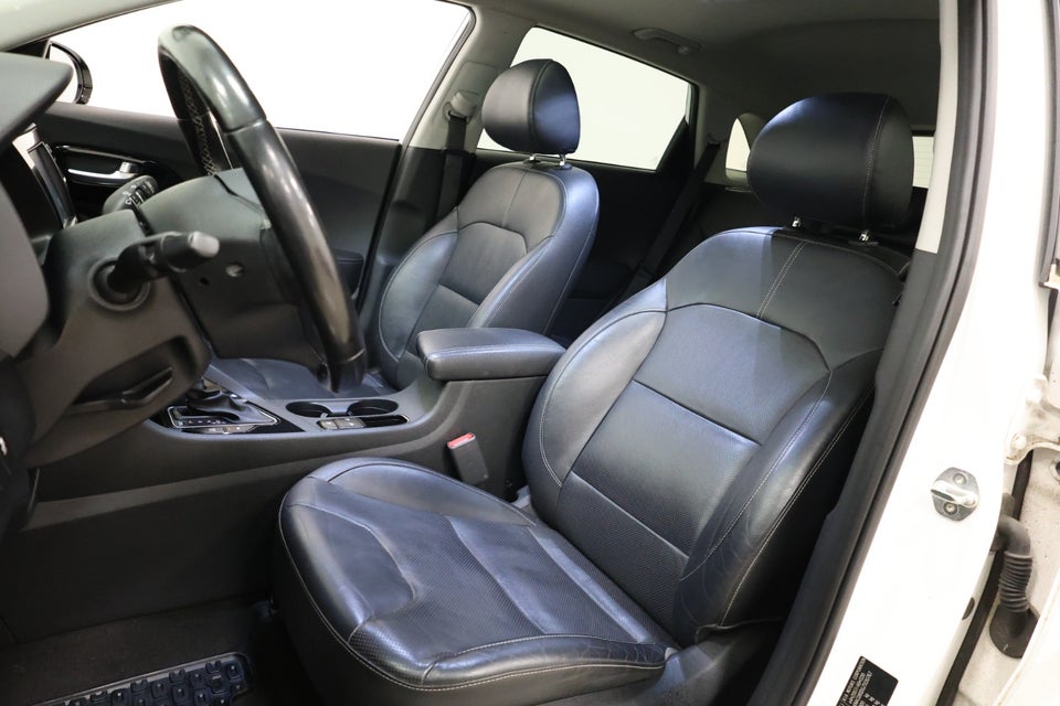 Kia Niro 1,6 PHEV Advance+ DCT 5d