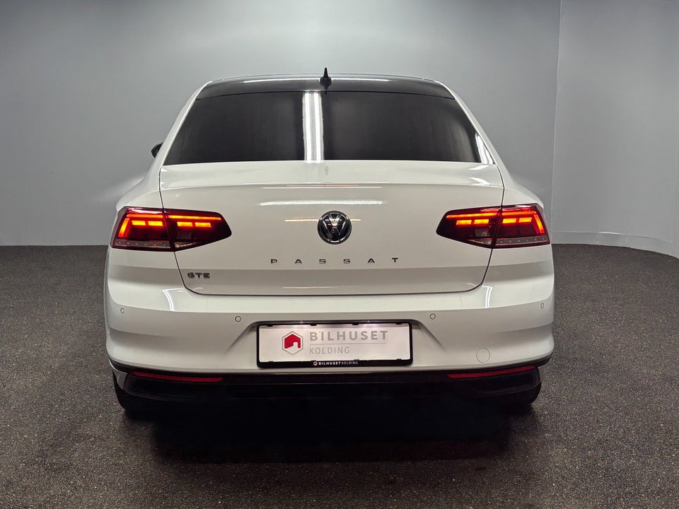 VW Passat 1,4 GTE DSG 4d