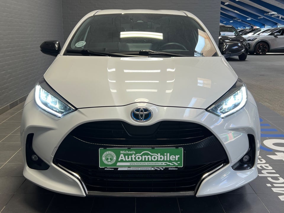 Toyota Yaris 1,5 Hybrid H3 Style e-CVT 5d