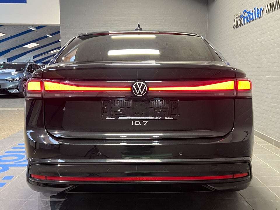 VW ID.7 77 Pro Business Premium 5d