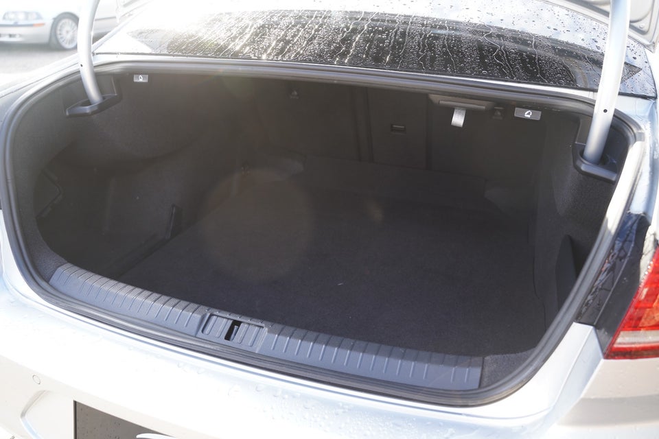 VW Passat 1,4 TSi 150 Comfortline+ DSG 4d