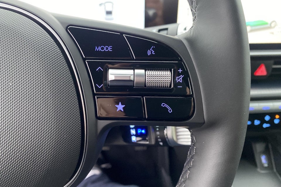 Hyundai Ioniq 6 77 Essential 4d