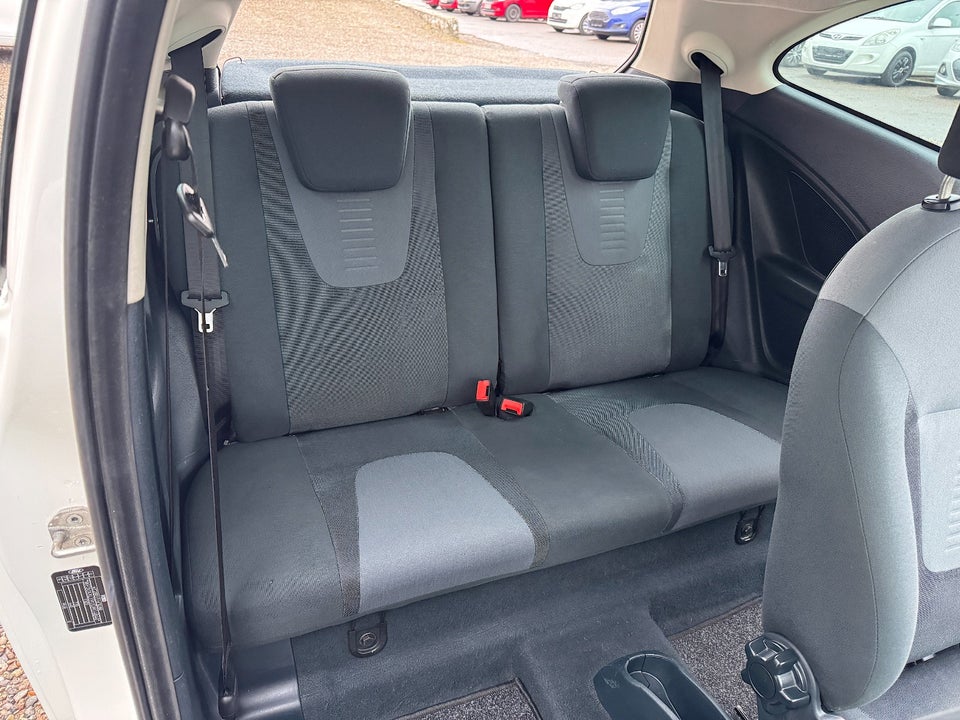 Ford Ka 1,2 Titanium 3d