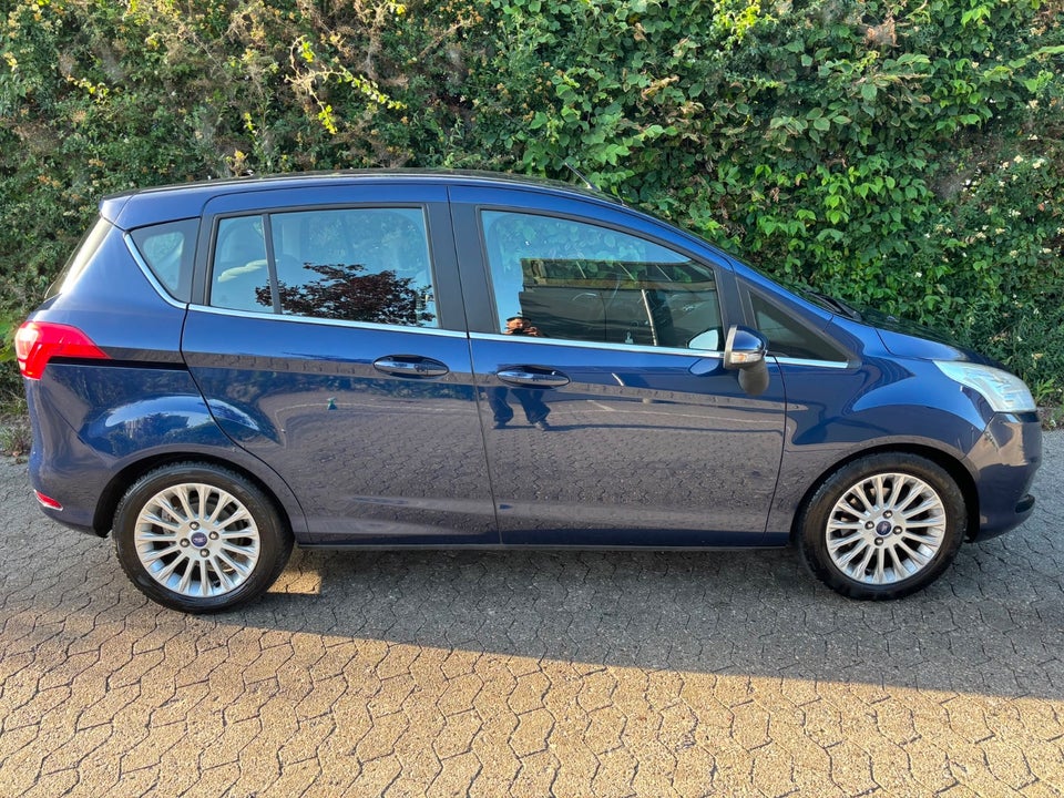 Ford B-MAX 1,0 SCTi 100 Titanium 5d