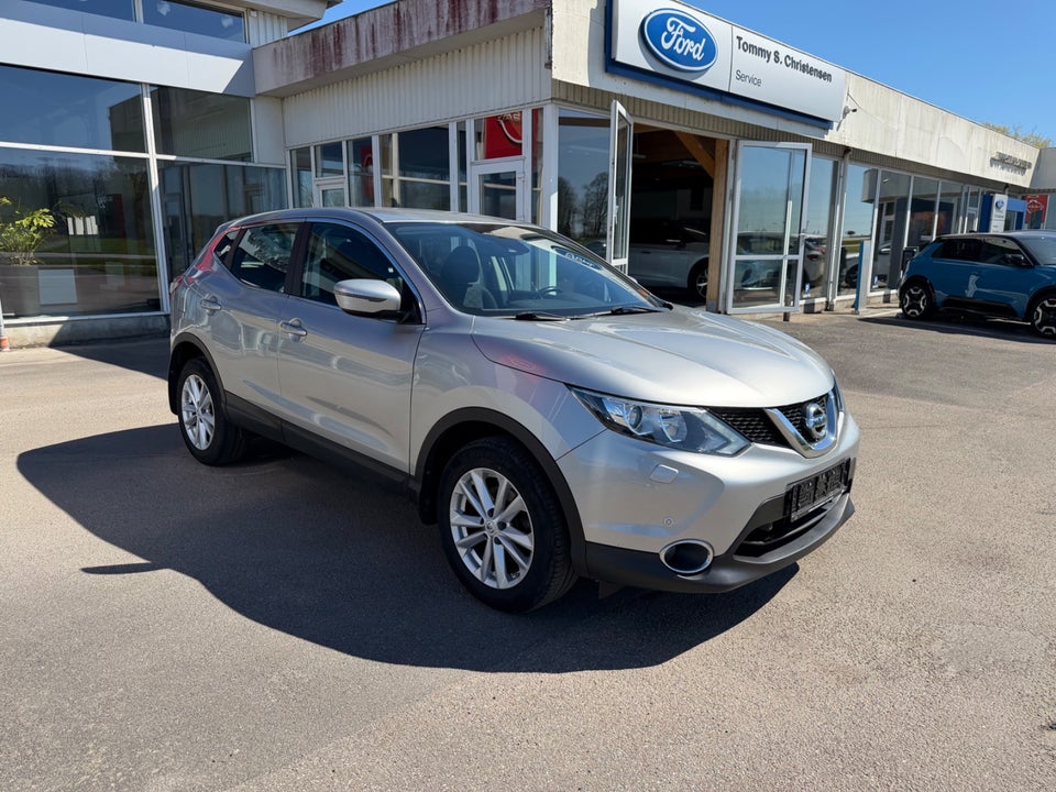 Nissan Qashqai 1,2 Dig-T 115 Acenta 5d