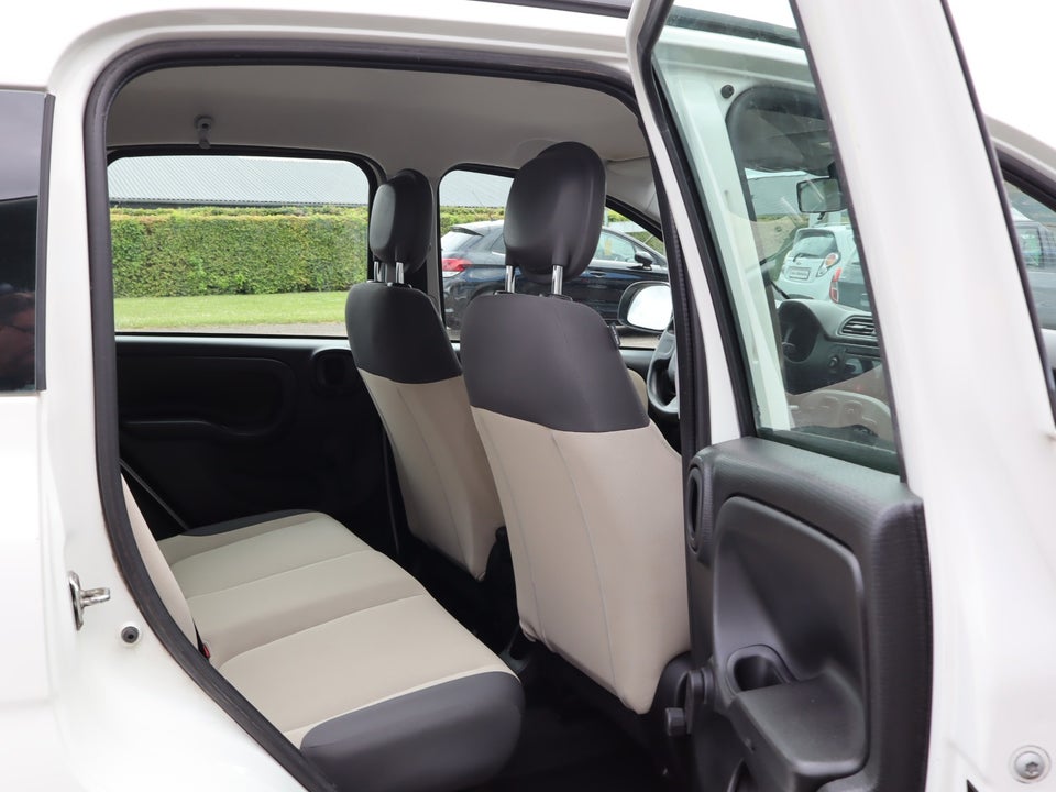 Fiat Panda 1,2 69 Lounge 5d