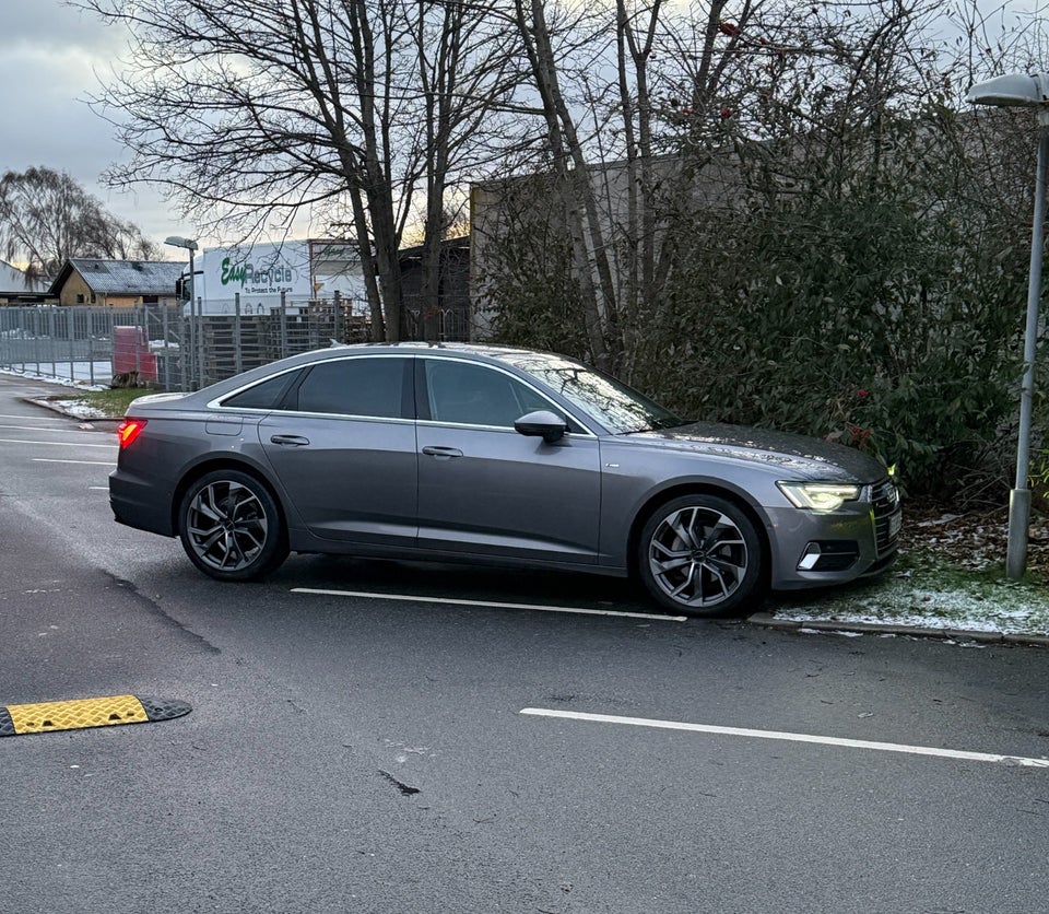 Audi A6 40 TDi Sport S-tr. 4d