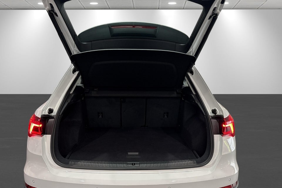 Audi Q3 35 TFSi Prestige S-tr. 5d