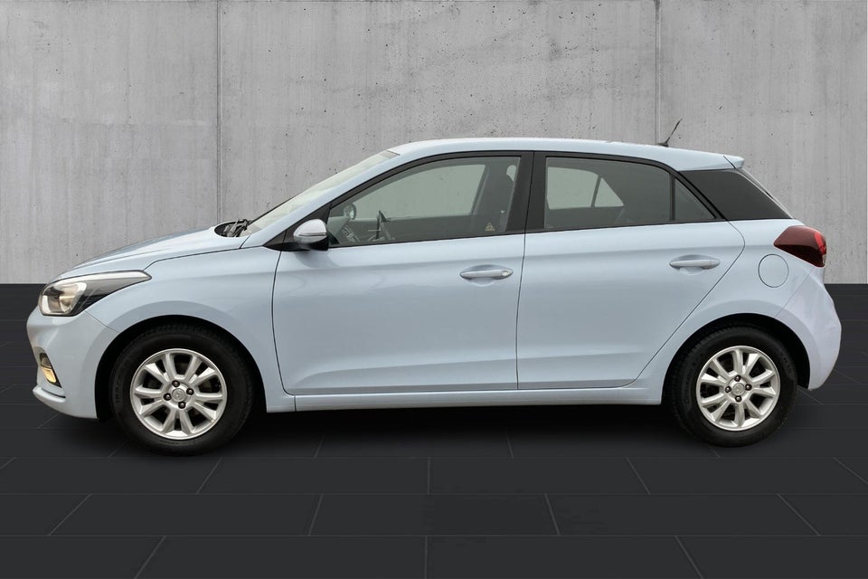 Hyundai i20 1,25 Style 5d