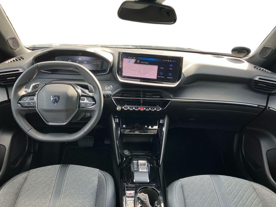 Peugeot 2008 1,2 PureTech 130 First Selection EAT8 5d